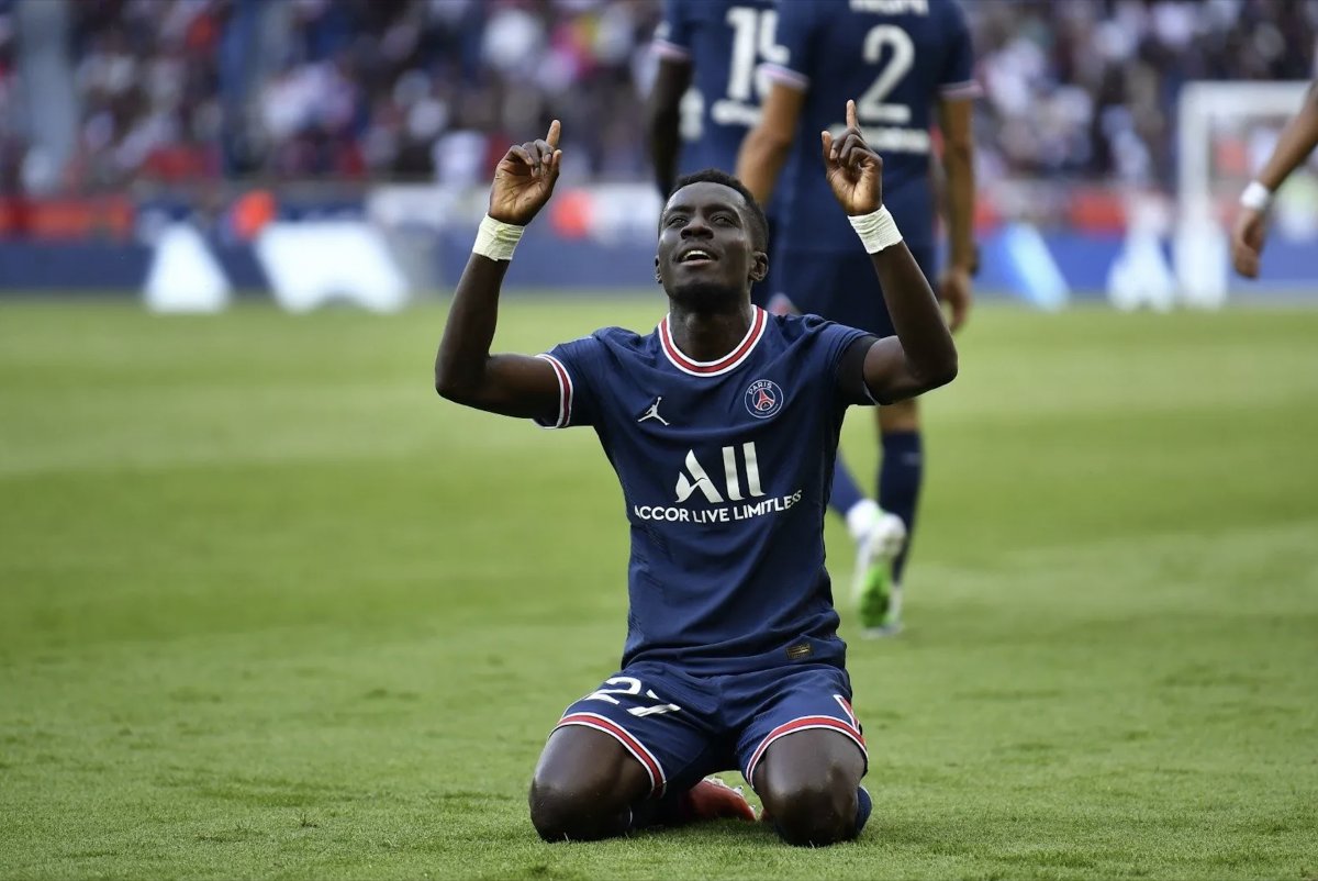 Idrissa Gueye, PSG den ayrılmak istiyor #6