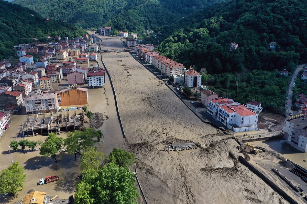 Kastamonu da aşırı yağış: Bozkurt u sel vurdu #11