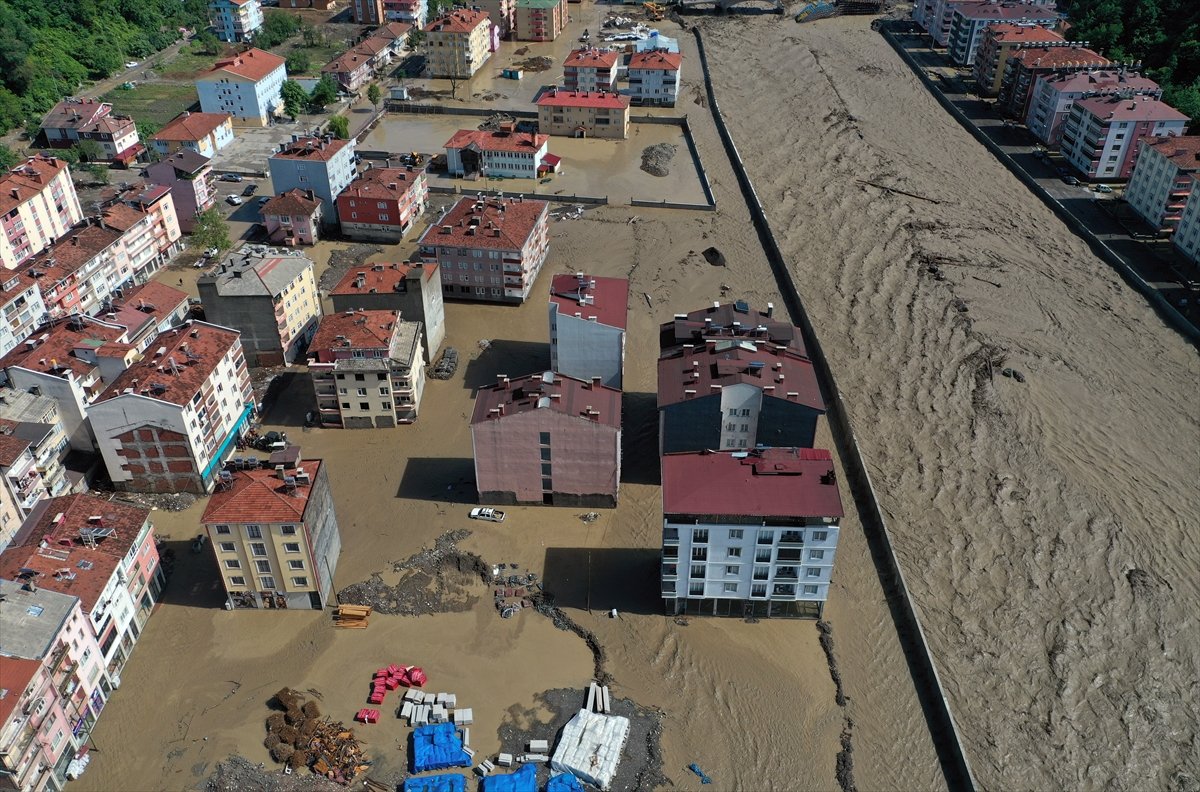 Kastamonu da aşırı yağış: Bozkurt u sel vurdu #17