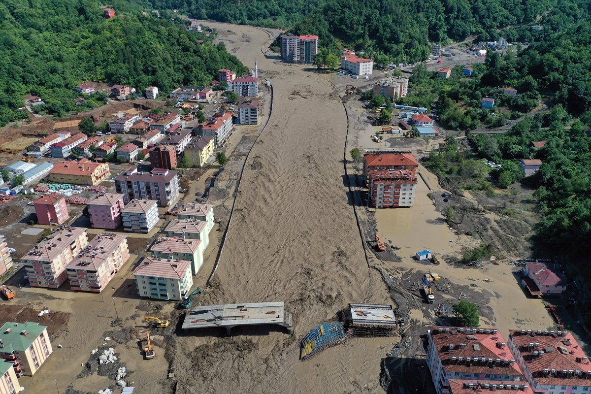 Kastamonu da aşırı yağış: Bozkurt u sel vurdu #18
