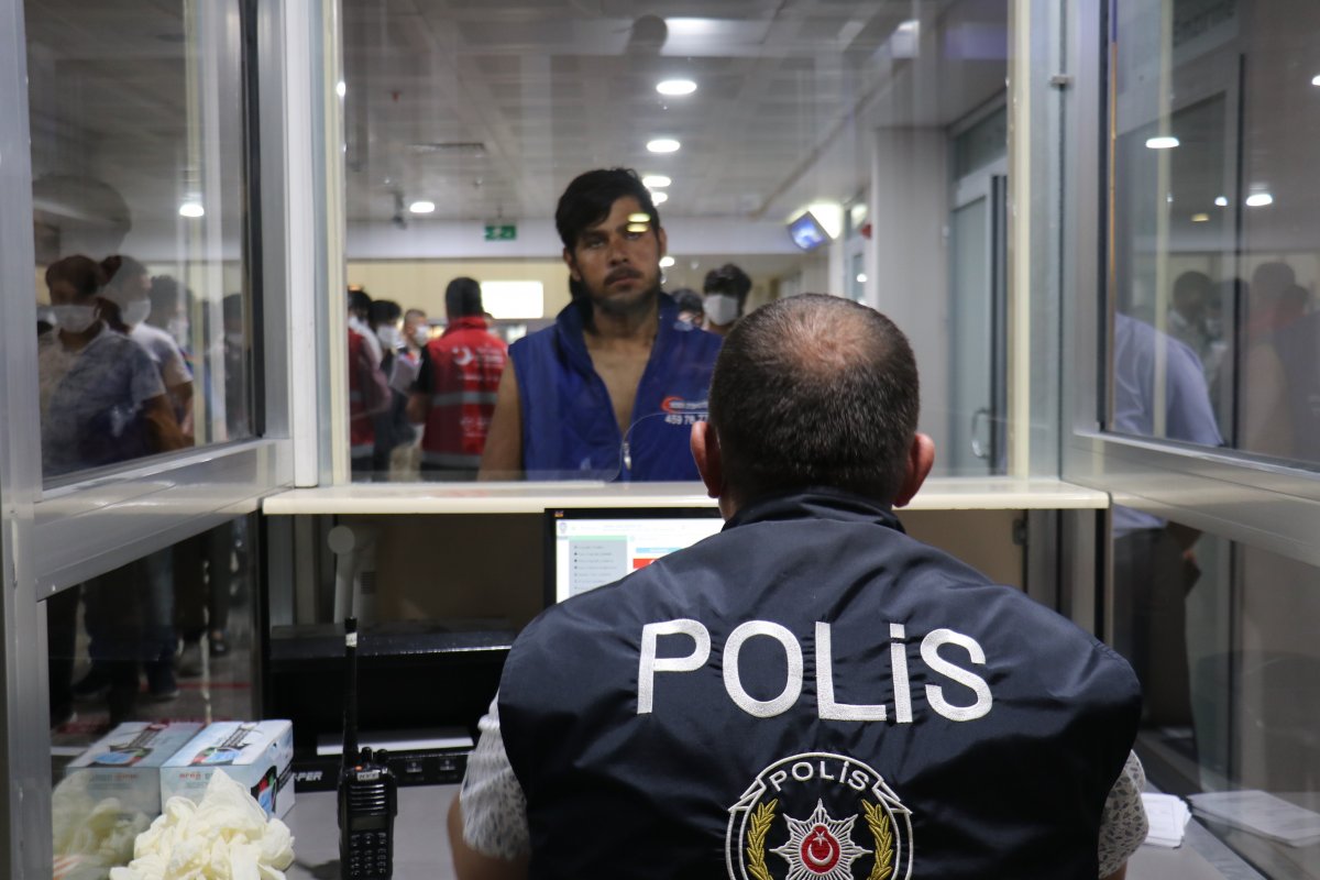 Malatya dan 227 düzensiz göçmen sınır dışı edildi #4