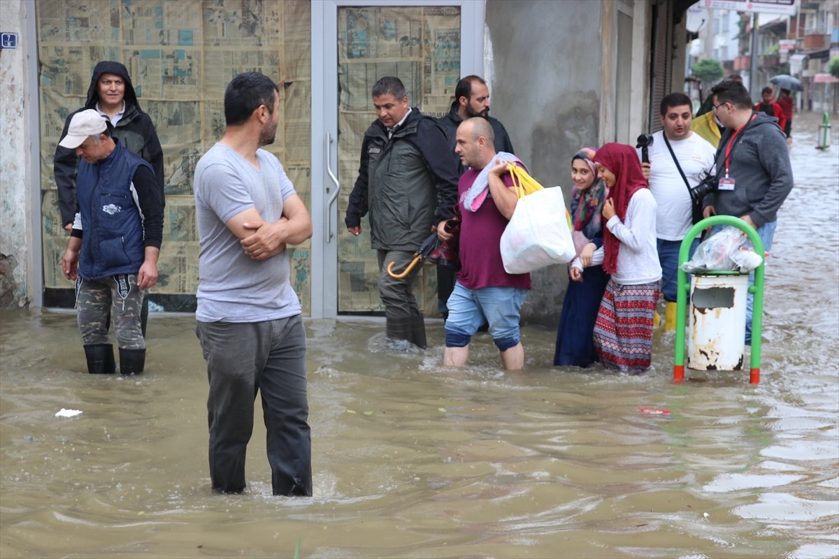 Zonguldak ta şiddetli yağışlar Filyos Çayı nı taşırdı #4