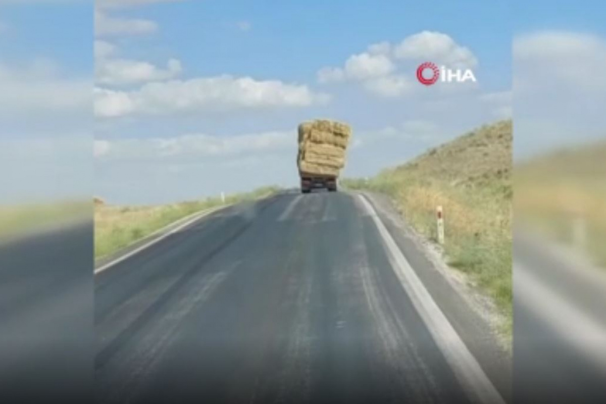 Ankara’da saman yüklü kamyon tehlike oluşturdu