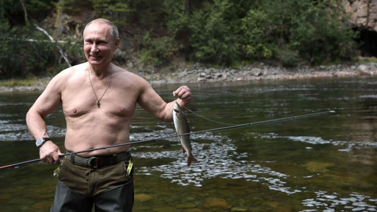 At üstünde poz veren Putin den Batılı liderlere: Siz iğrenç görünürdünüz #1