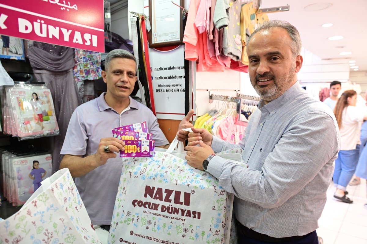 Bursa Büyükşehir Belediyesi nden sosyal belediyecilik örneği: 25 bin aileye destek çeki dağıtıldı #8