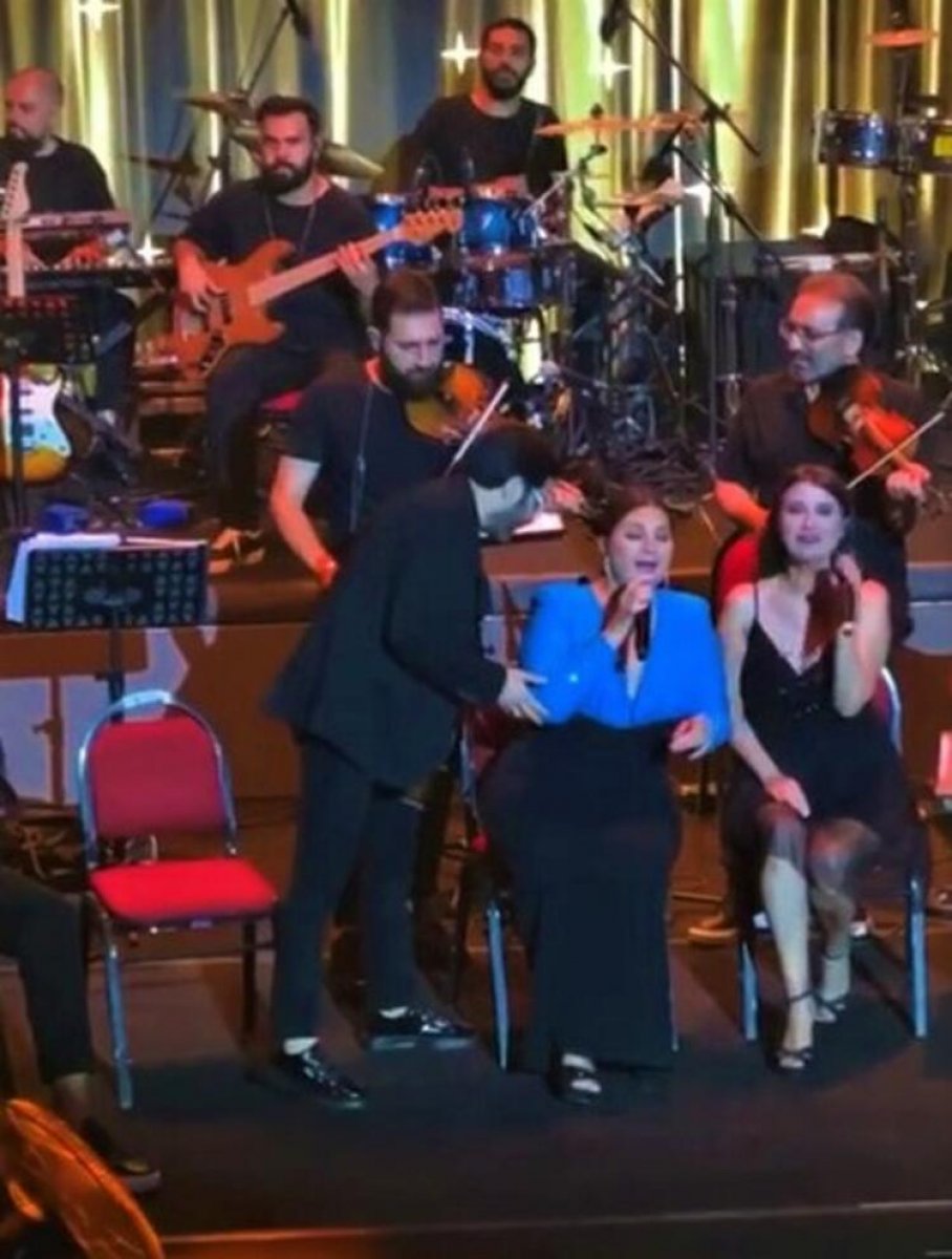 CHP li Başkan, Sibel Can konserinde taşkınlık çıkardı #1