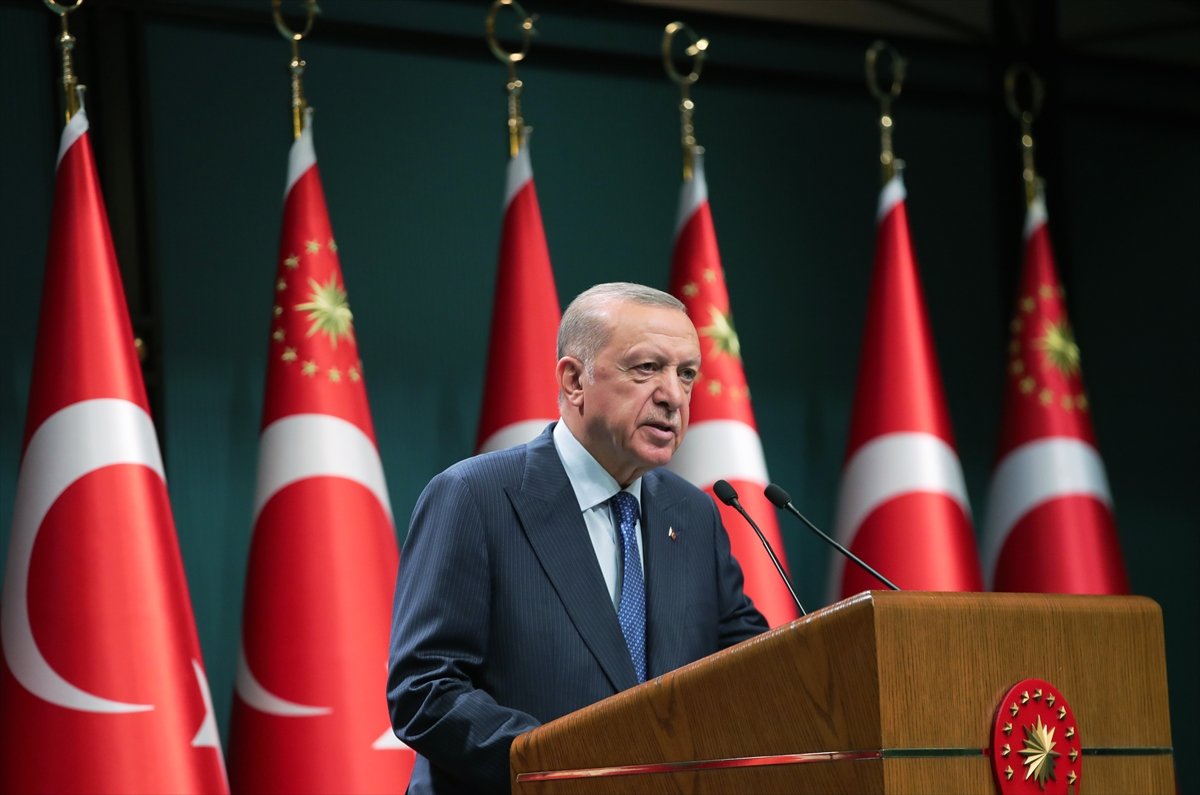 Cumhurbaşkanı Erdoğan, ekonomi eleştirilerine araç sayısıyla cevap verdi #2