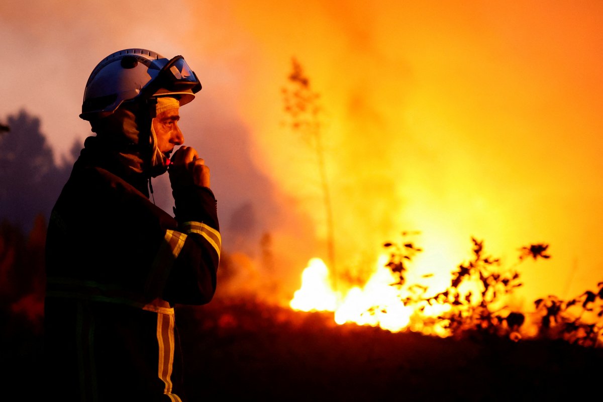 Fransa da orman yangınlarına müdahale, tartışmaya yol açtı #1