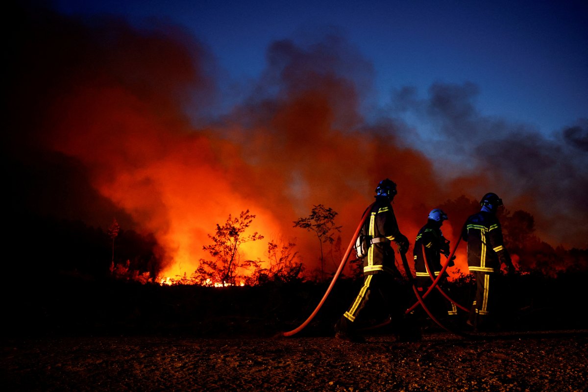 Fransa da orman yangınlarına müdahale, tartışmaya yol açtı #8