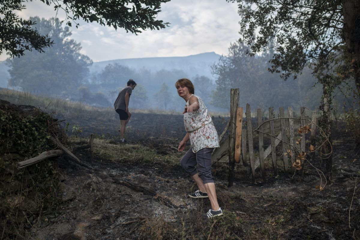 İspanya da 30 farklı noktada yangınla mücadele #3