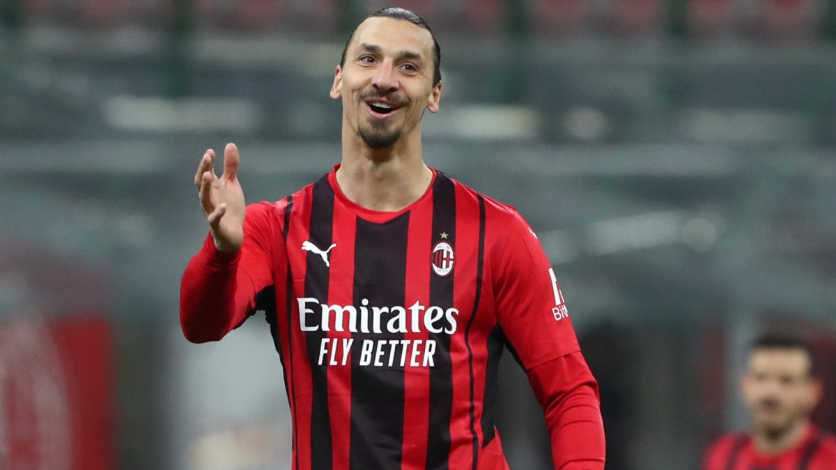 Milan, 40 yaşındaki Ibrahimovic’le sözleşme yeniledi #3