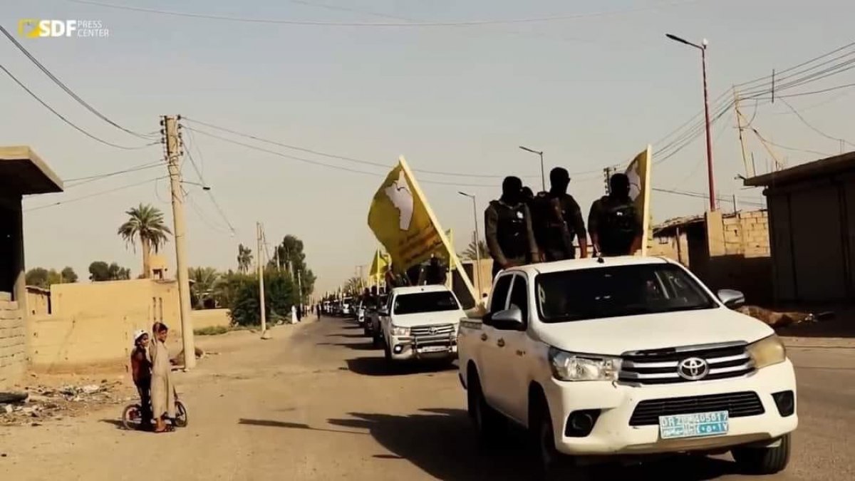 YPG nin Türkiye korkusu: Sınıra yığınak yapmaya başladılar #2