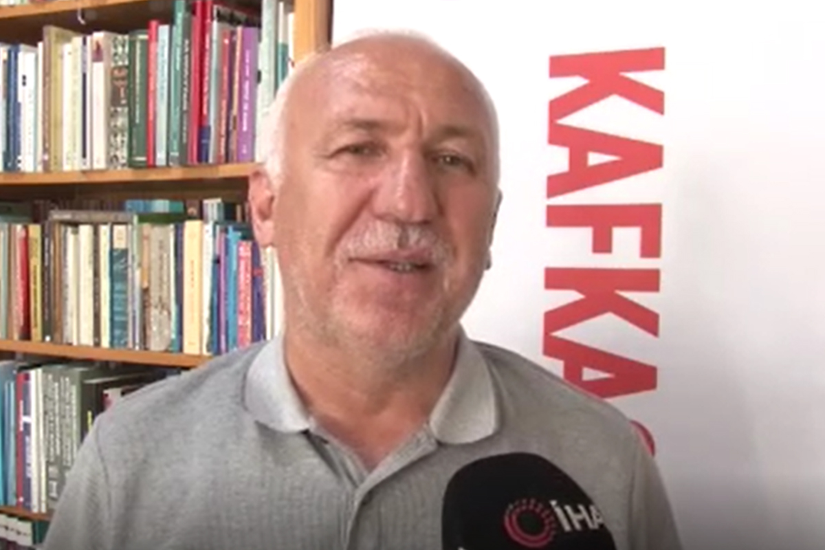 Prof. Dr. Oktay: ‘(Sırbistan-Kosova) Bu problemi ancak Cumhurbaşkanı Erdoğan’la Putin çözebilir’