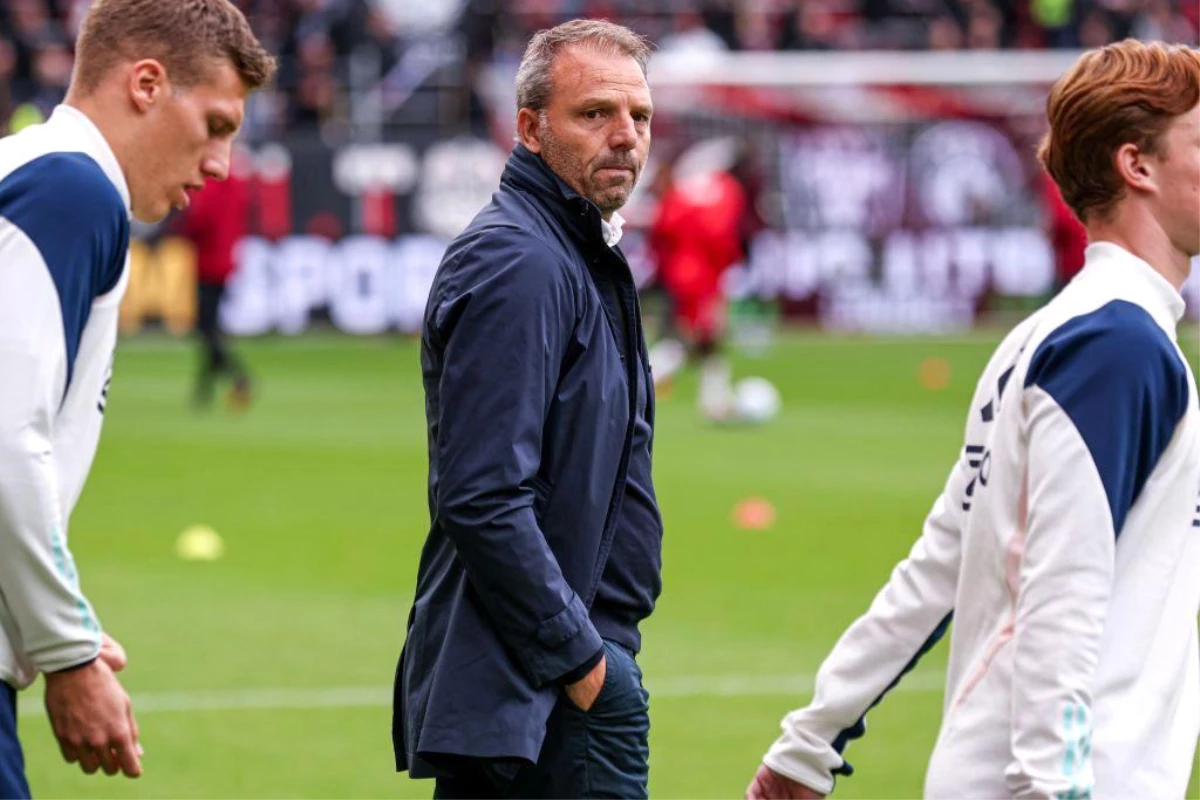 Ajax, Teknik Direktör Maurice Steijn ile Yollarını Ayırdı