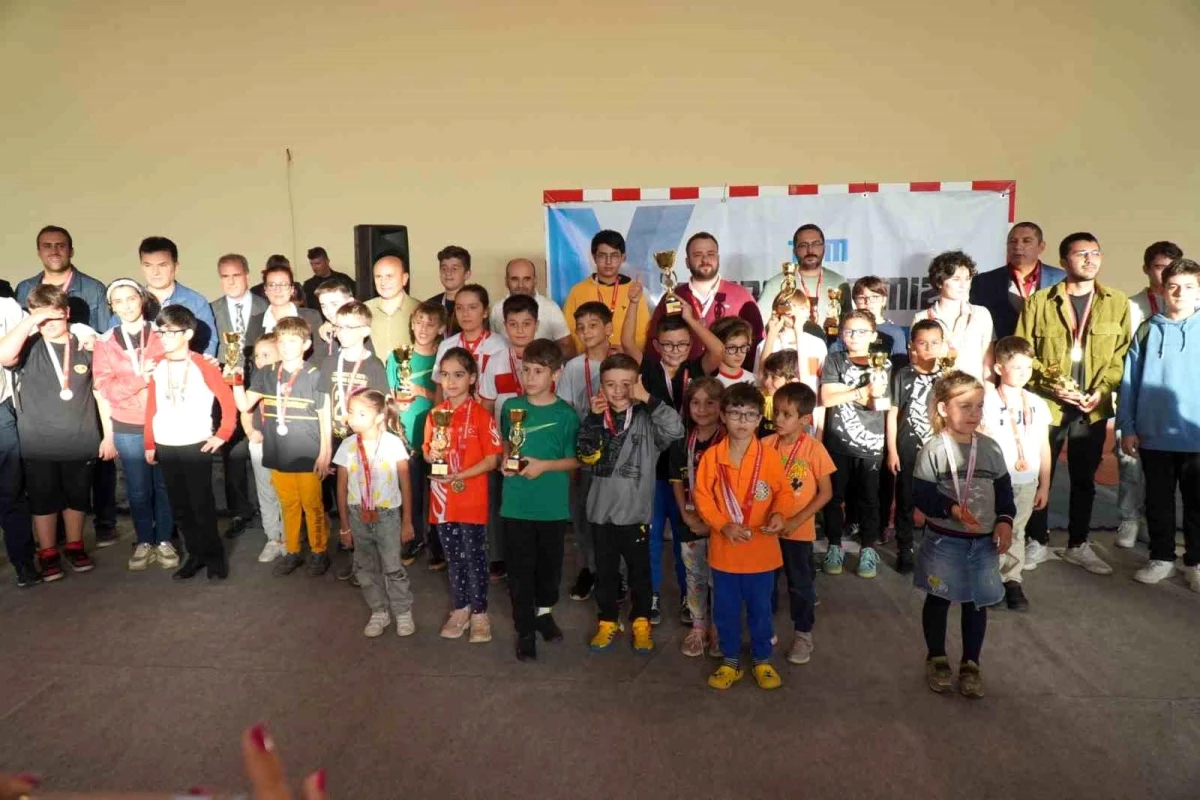 Altınova Belediyesi Ulusal Satranç Turnuvası Sona Erdi