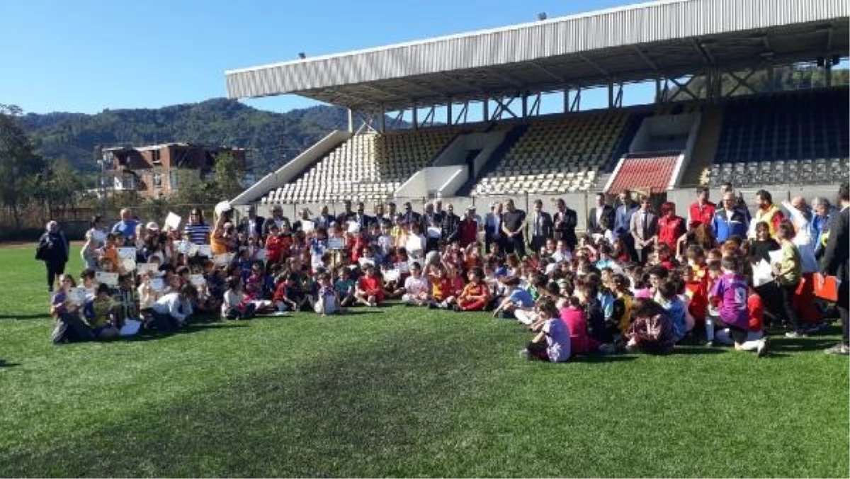 Arhavi'de Grassroots Futbol Şenliği düzenlendi