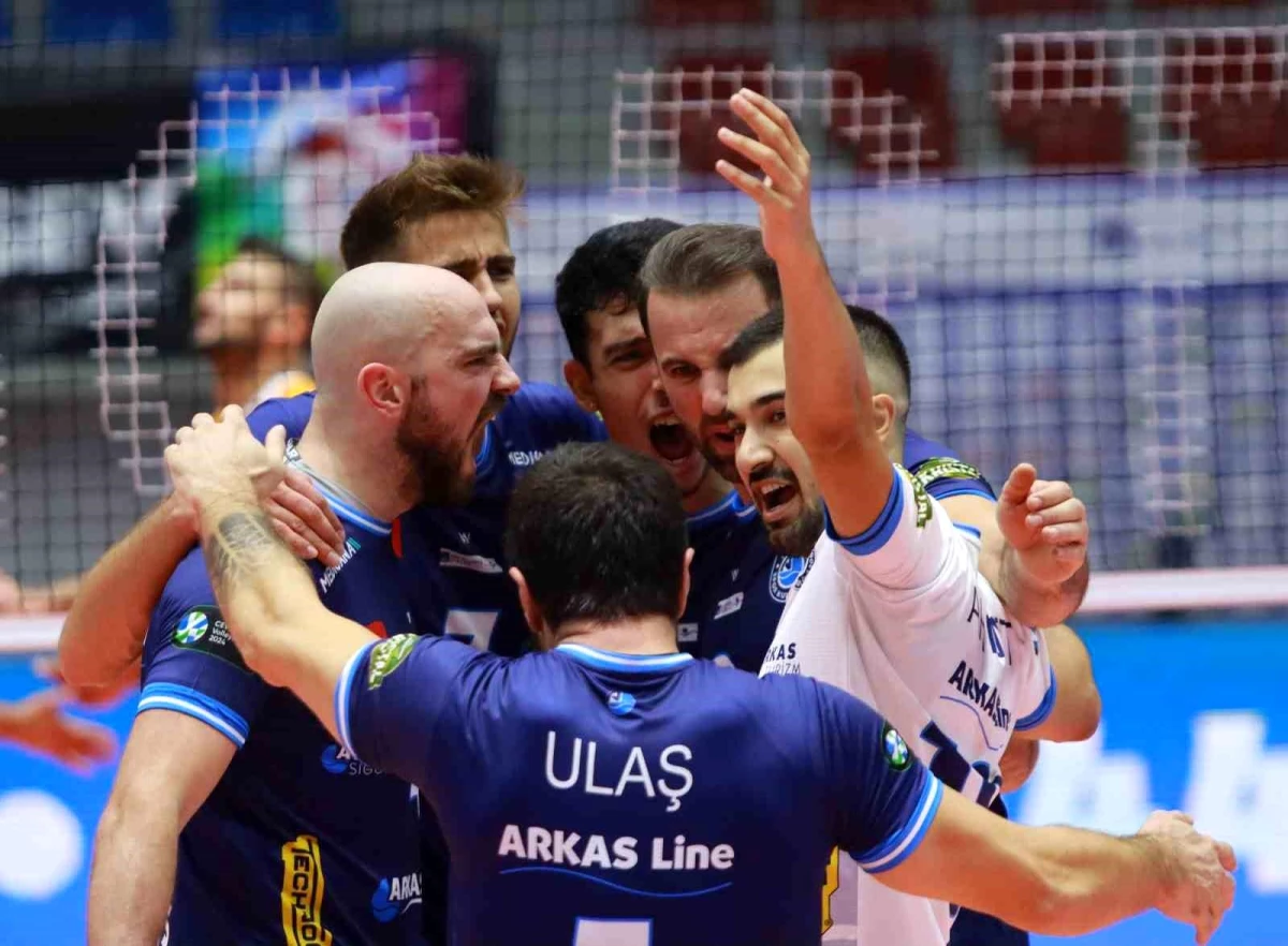 Arkas Spor, CEV Volleyball Cup 32’li finalleri ilk maçında Mursa Osijek’i mağlup etti