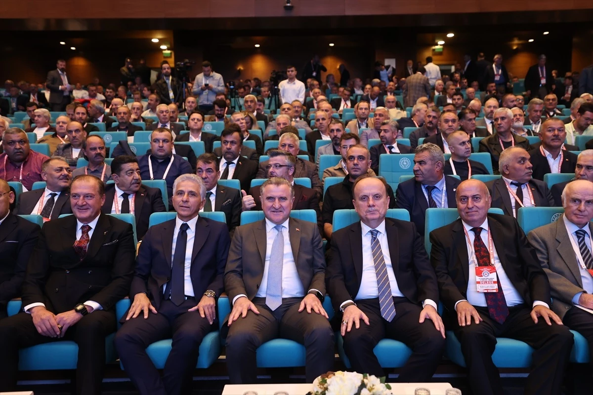 Bakan Bak, Türkiye Amatör Spor Kulüpleri Konfederasyonunun Genel Kurulu'nda konuştu Açıklaması