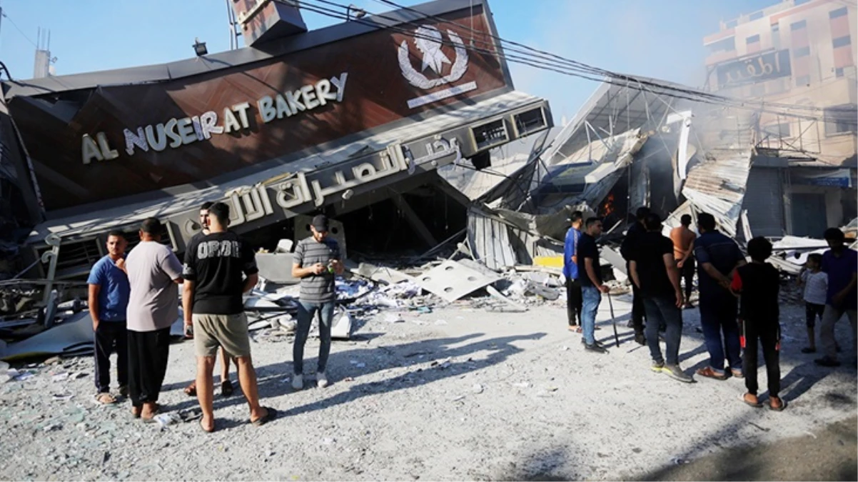 Hamas, İsrail'in Gazze'deki hastane saldırısını kınadı