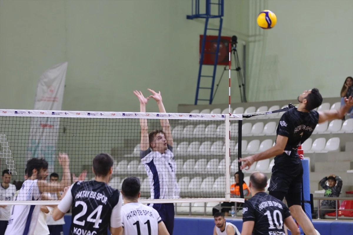 Hatay Büyükşehir Belediyespor, Bigadiç Belediyespor'u 3-1 yendi