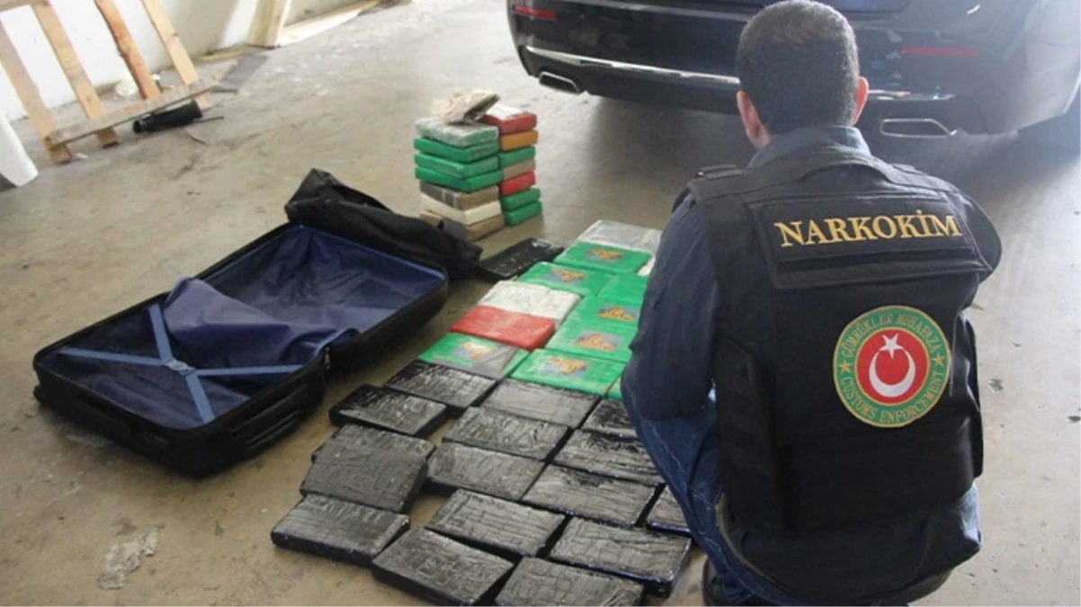 Kapıkule Sınır Kapısı’nda Diplomatik Araçta 54 Kilo Kokain Yakalandı
