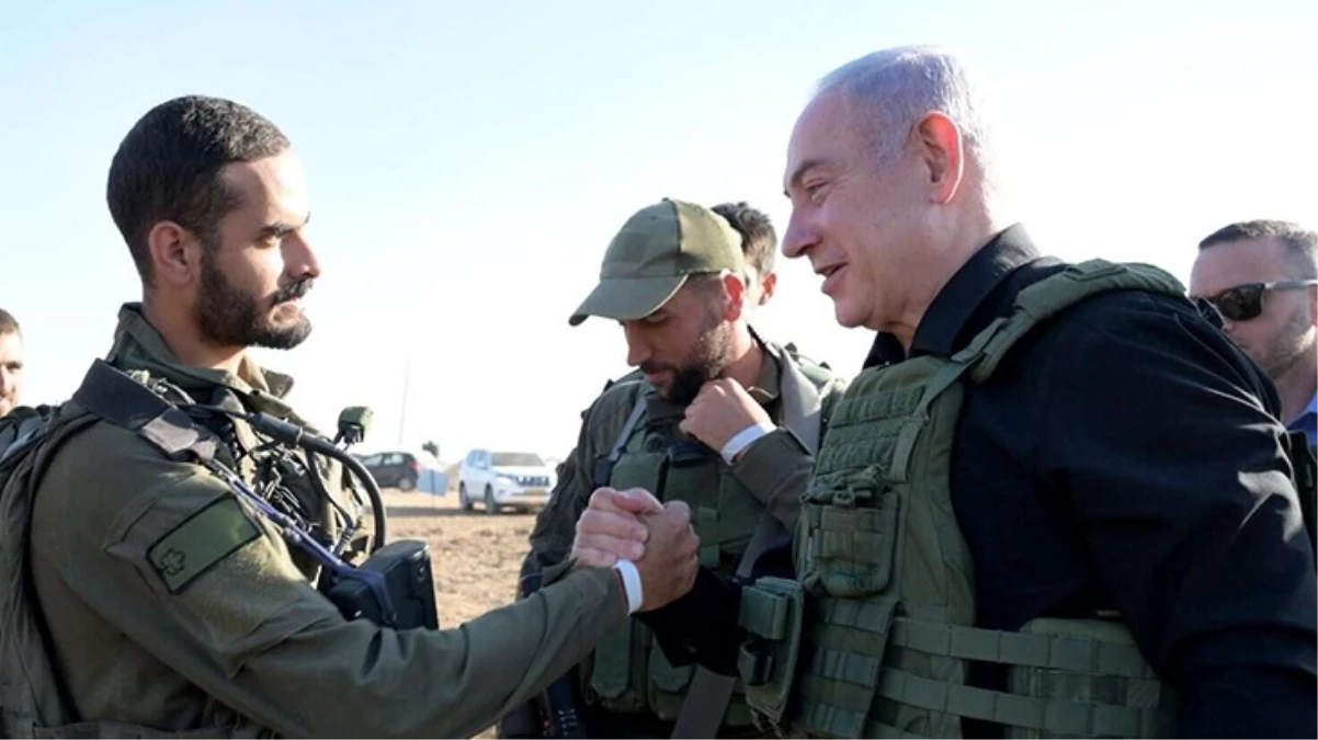 Netanyahu, Gazze Şeridi'ndeki askerlerle bir araya geldi: Hazırız
