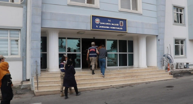 Şanlıurfa'da El Halaf suç örgütüne operasyon: Silah ve uyuşturucu ele geçirildi