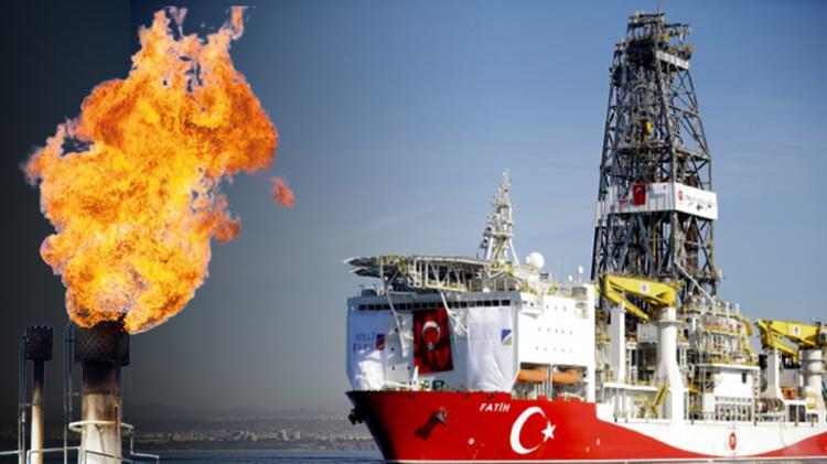 

<p>Barbaros Hayrettin Paşa ve MTA Oruç Reis sismik arama gemileriyle denizlerde ilk sismik arama faaliyetlerine 2013’te başlandı. </p>
<p>
”/><br />
						</figure>
<p>								Söz konusu gemilerle Karadeniz, Akdeniz ve Marmara denizinde petrol ve doğal gaz kaynaklarına ilişkin veriler toplandıktan sonra, Fatih ve Yavuz gemileriyle sondaj çalışmalarına başlandı.</p>
<p></p>
<figure class=