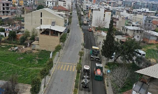 Aydın Büyükşehir Belediyesi, kent genelinde vatandaşlar için daha güvenli yollar ve konforlu yaşam alanları oluşturmaya devam ediyor